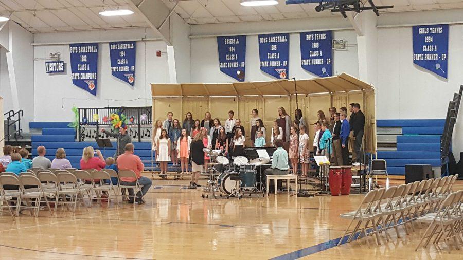 Junior High Students Sing Their Hearts Out