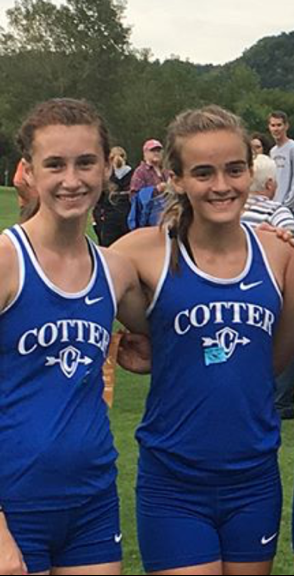  Aubrey Williams, Morgan Arnold (l tor) at La Crescent invitational