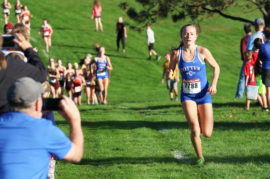 Grace Ping ahead of the pack at the Three Rivers conference meet (photo Andrew Thoreson, Winona Dialy News
