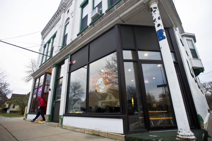Rocco's rolls to new location
