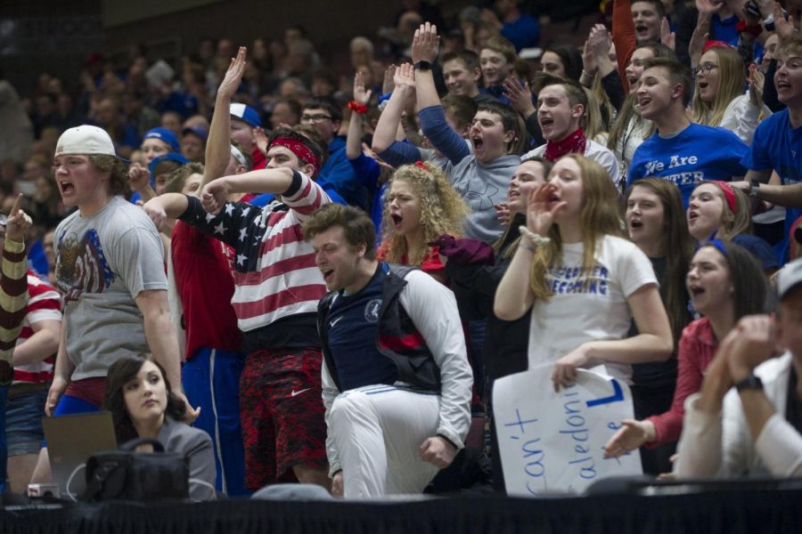 Rambler fans get on your feet!