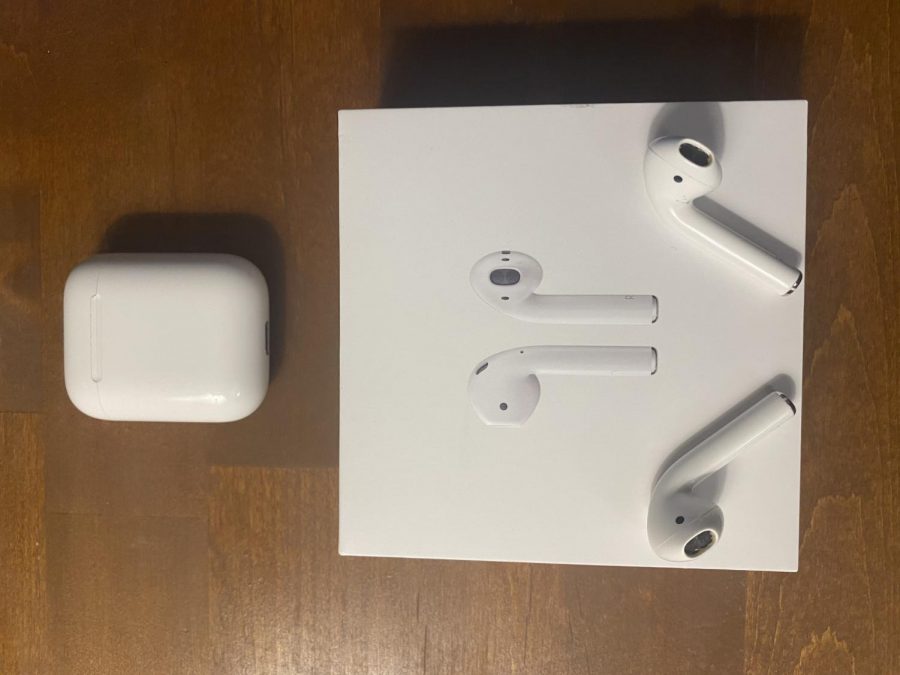 Apple+airpods