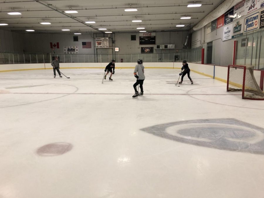 Hockey returns to Cotter