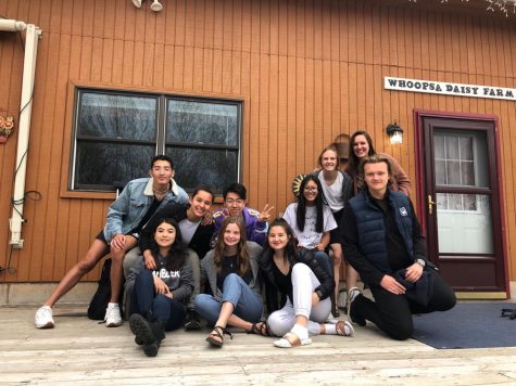 Cotter dorm students pose for a photo on a a trip to Duluth.
